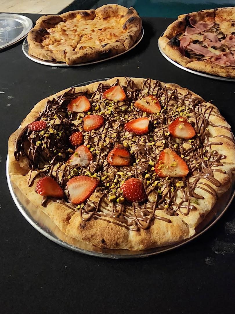 Escalona's Pizzaiolo